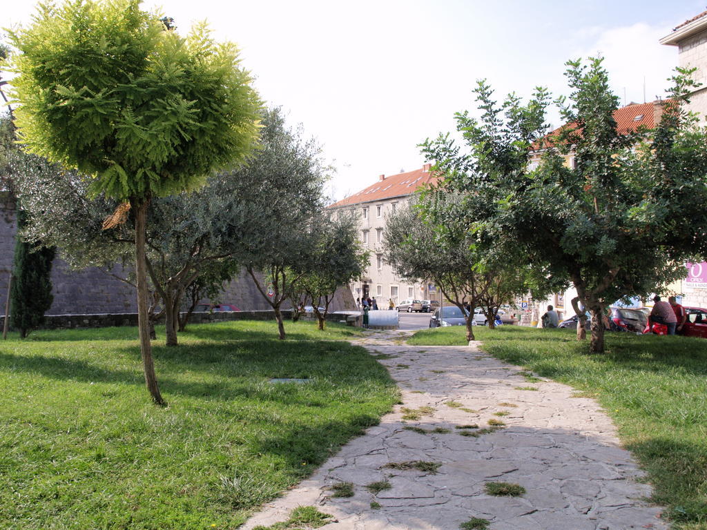 Apartment Skeja Split Bagian luar foto