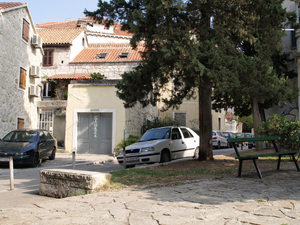 Apartment Skeja Split Bagian luar foto