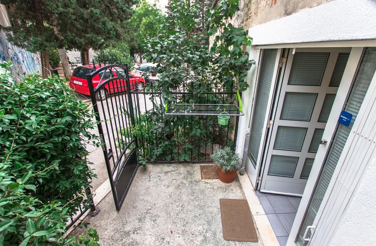 Apartment Skeja Split Bagian luar foto